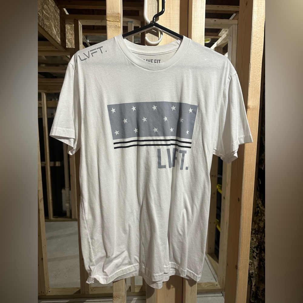 LiveFit White Mens Medium Good Condition